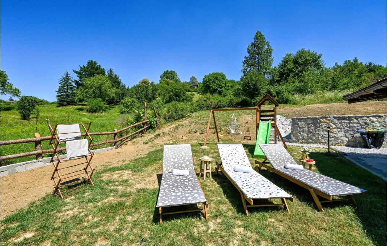 Pet Friendly Home In Varazdin Breg With Jacuzzi Bagian luar foto